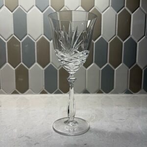 Noritake Hampton Hall Crystal Water Red Wine Goblets 8-1/2" 1 stem only